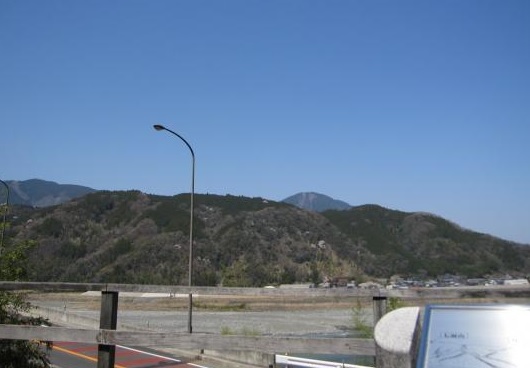 身延山和田峠展望台的眺望照片