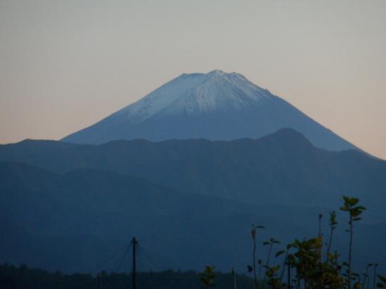 20151013八坂大神社附近看到的富士山