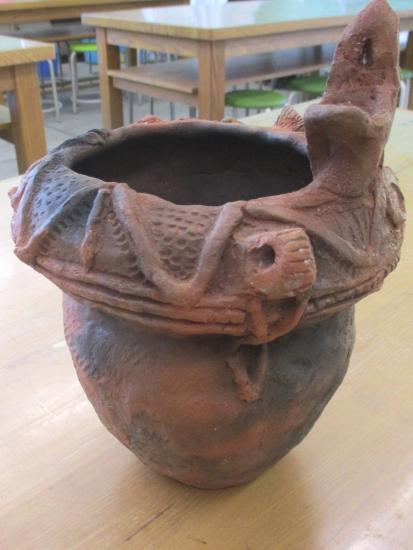 图片:绳文陶器的制作示例