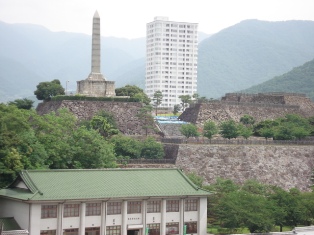 0244_甲府城迹铁门1
