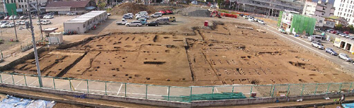完掘状况(甲府城下町遗迹、甲府站北口县有地)