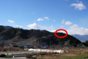 从远处看到六角堂的风景