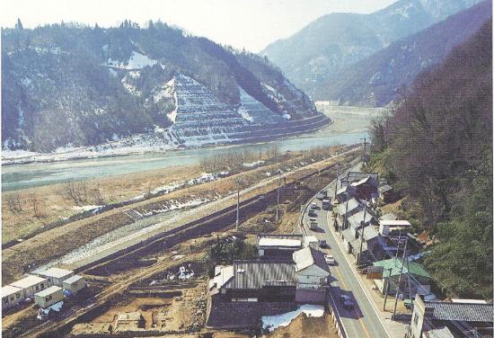鳅泽河岸全景